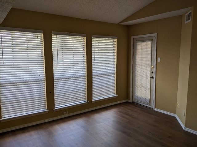 3101 Townbluff Drive 623, Plano, TX 75075