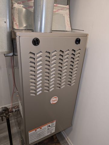 4712 W Oakwood Drive 4, Mchenry, IL 60050