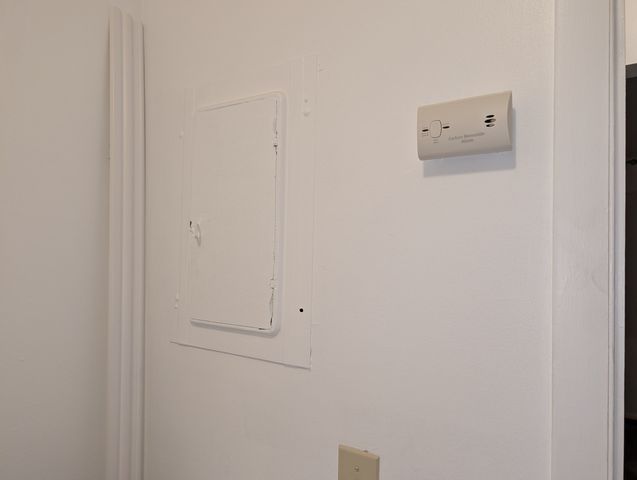 4712 W Oakwood Drive 4, Mchenry, IL 60050