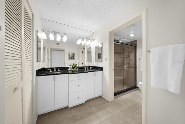 843 BAYPORT WAY 843, Longboat Key, FL 34228