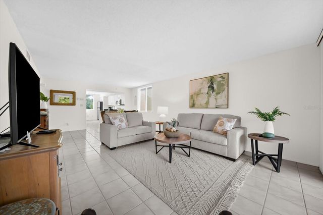 843 BAYPORT WAY 843, Longboat Key, FL 34228