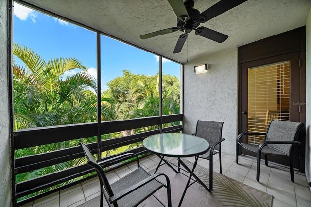 843 BAYPORT WAY 843, Longboat Key, FL 34228