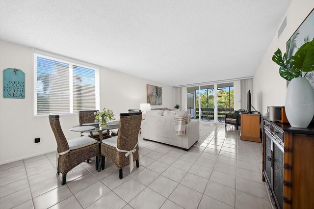 843 BAYPORT WAY 843, Longboat Key, FL 34228