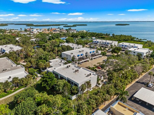 843 BAYPORT WAY 843, Longboat Key, FL 34228