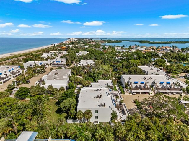 843 BAYPORT WAY 843, Longboat Key, FL 34228