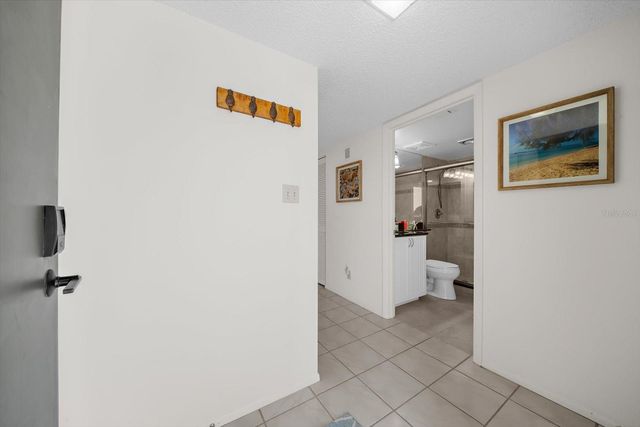 843 BAYPORT WAY 843, Longboat Key, FL 34228