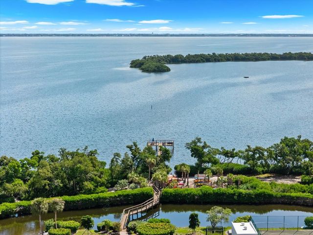 843 BAYPORT WAY 843, Longboat Key, FL 34228