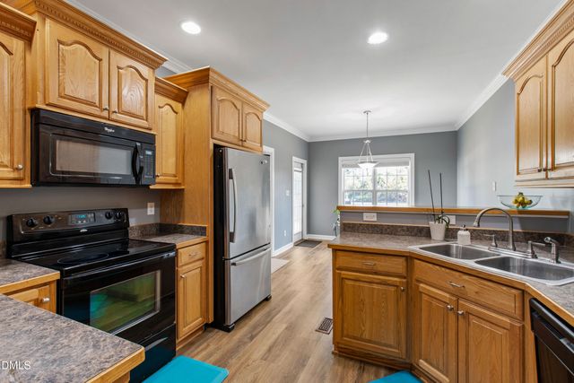 450 Windgate Drive, Clayton, NC 27527