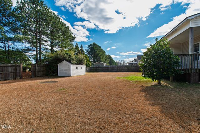 450 Windgate Drive, Clayton, NC 27527