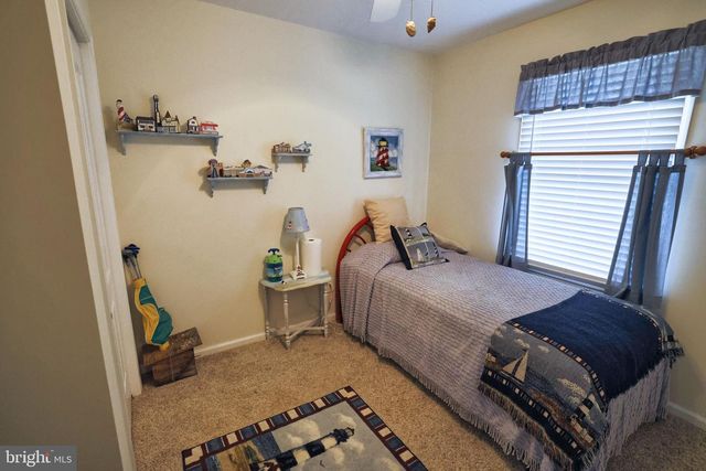 311 MARSHALL AVE, Colonial Beach, VA 22443