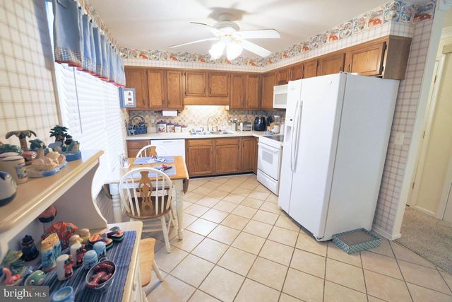 311 MARSHALL AVE, Colonial Beach, VA 22443