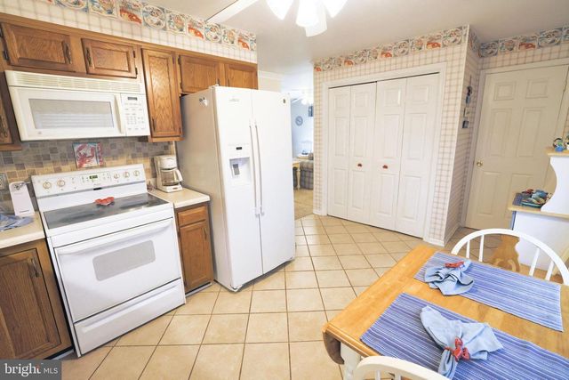 311 MARSHALL AVE, Colonial Beach, VA 22443