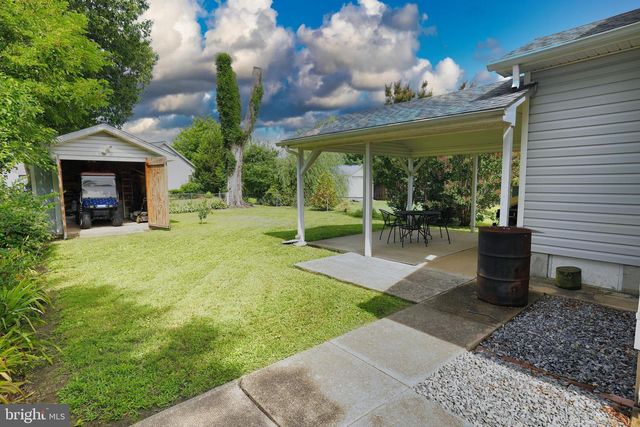 311 MARSHALL AVE, Colonial Beach, VA 22443