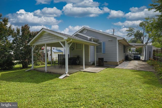 311 MARSHALL AVE, Colonial Beach, VA 22443
