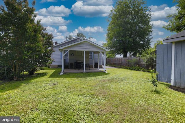 311 MARSHALL AVE, Colonial Beach, VA 22443