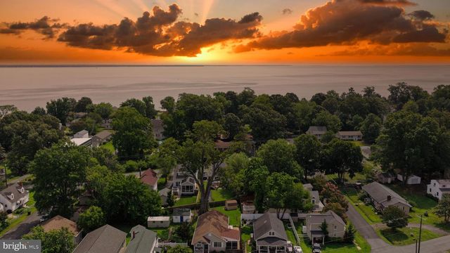 311 MARSHALL AVE, Colonial Beach, VA 22443