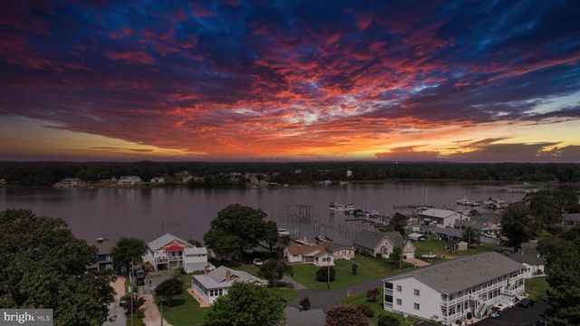 311 MARSHALL AVE, Colonial Beach, VA 22443