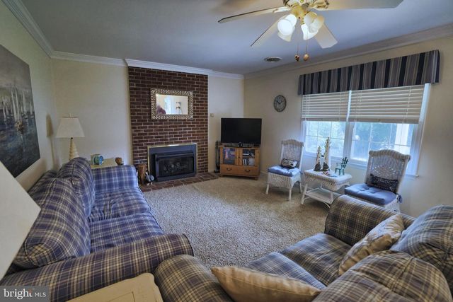 311 MARSHALL AVE, Colonial Beach, VA 22443