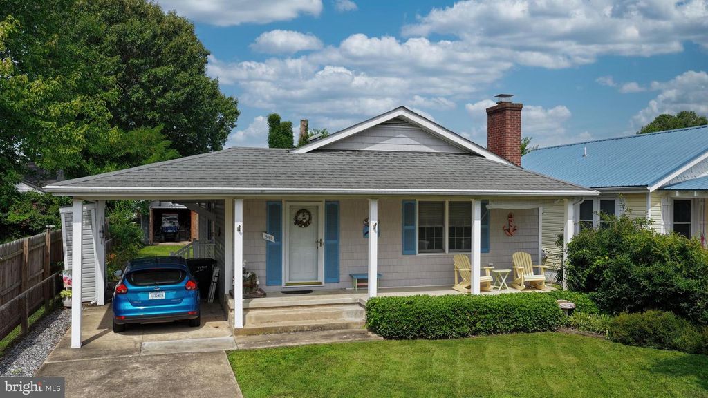 311 MARSHALL AVE, Colonial Beach, VA 22443