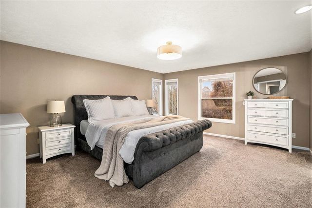 5928 Preservation Drive, Hamilton, MI 49419