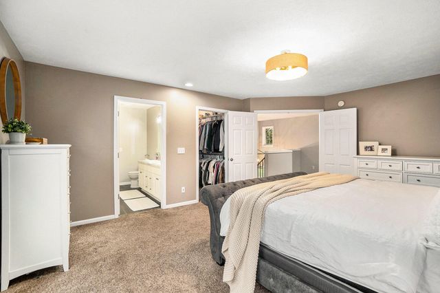 5928 Preservation Drive, Hamilton, MI 49419