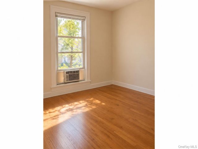 169 Beekman Avenue, Sleepy Hollow, NY 10591