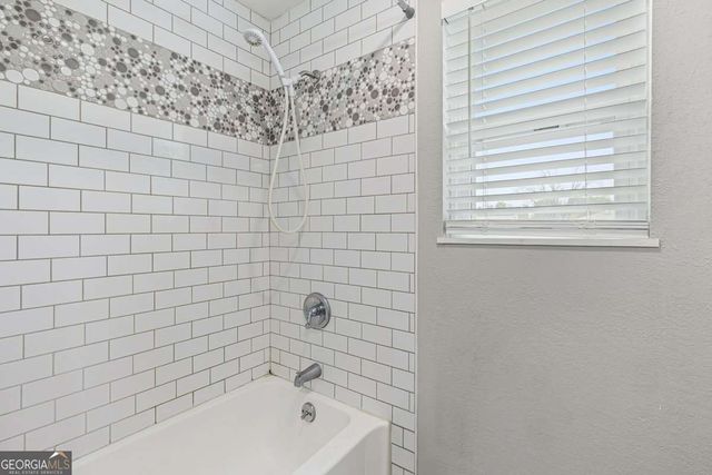 1975 Cloud Springs Road, Rossville, GA 30741