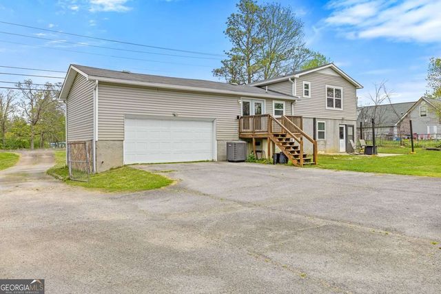 1975 Cloud Springs Road, Rossville, GA 30741