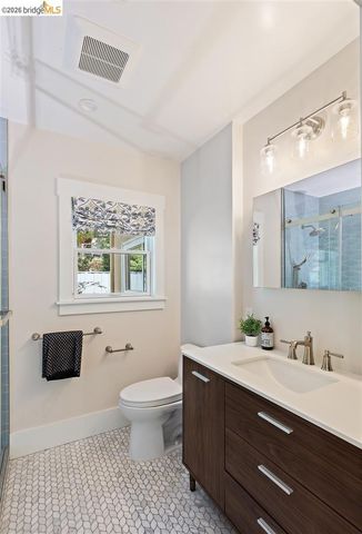 355 Arlington Ave, Berkeley, CA 94707