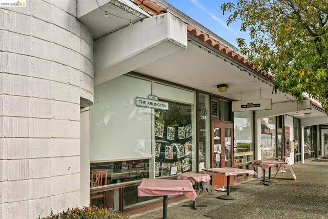 355 Arlington Ave, Berkeley, CA 94707