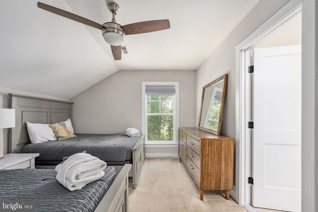 120 FAIRVIEW DR, Mineral, VA 23117