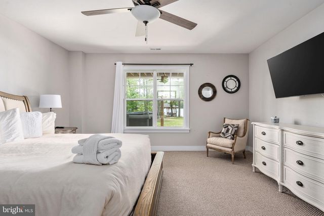 120 FAIRVIEW DR, Mineral, VA 23117