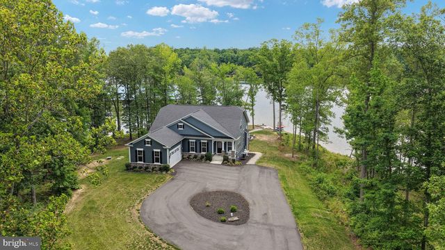 120 FAIRVIEW DR, Mineral, VA 23117