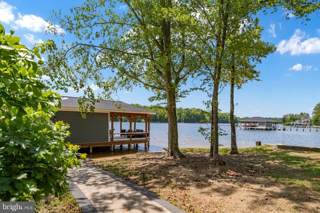 120 FAIRVIEW DR, Mineral, VA 23117