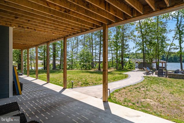 120 FAIRVIEW DR, Mineral, VA 23117