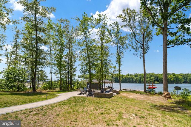 120 FAIRVIEW DR, Mineral, VA 23117
