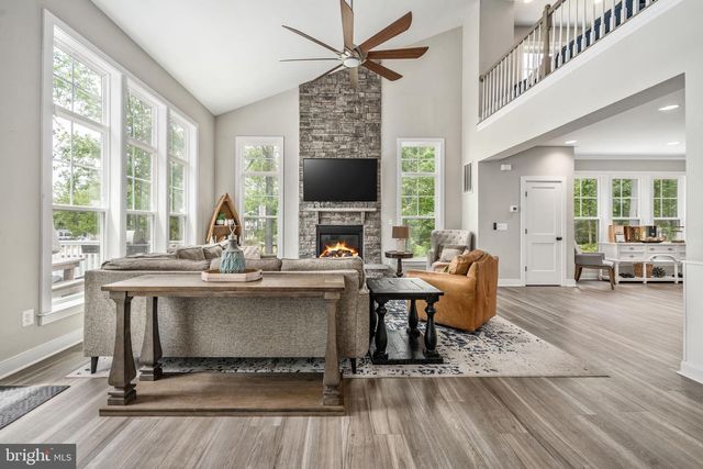 120 FAIRVIEW DR, Mineral, VA 23117