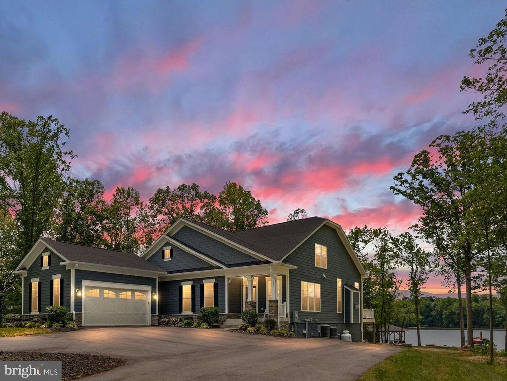 120 FAIRVIEW DR, Mineral, VA 23117