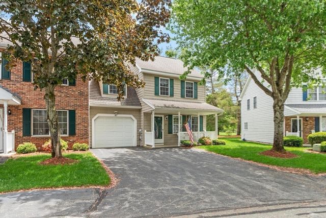 41 Fairway Dr 41, Tewksbury, MA 01876