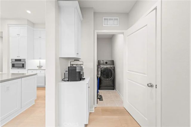 144 Sunnyside, Irvine, CA 92618
