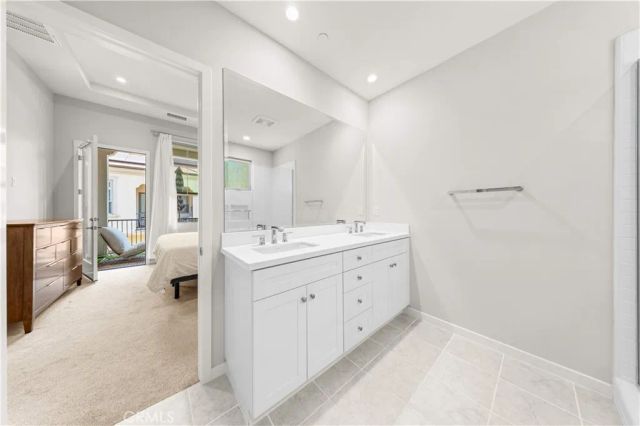 144 Sunnyside, Irvine, CA 92618