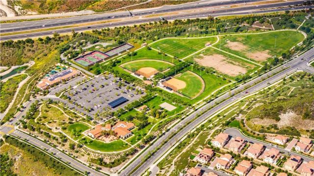 144 Sunnyside, Irvine, CA 92618
