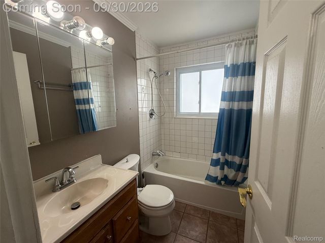 17029 Oconnor Avenue, Allen Park, MI 48101