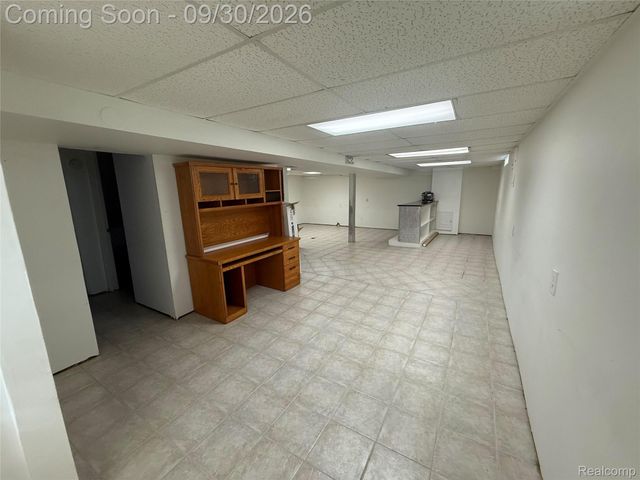 17029 Oconnor Avenue, Allen Park, MI 48101