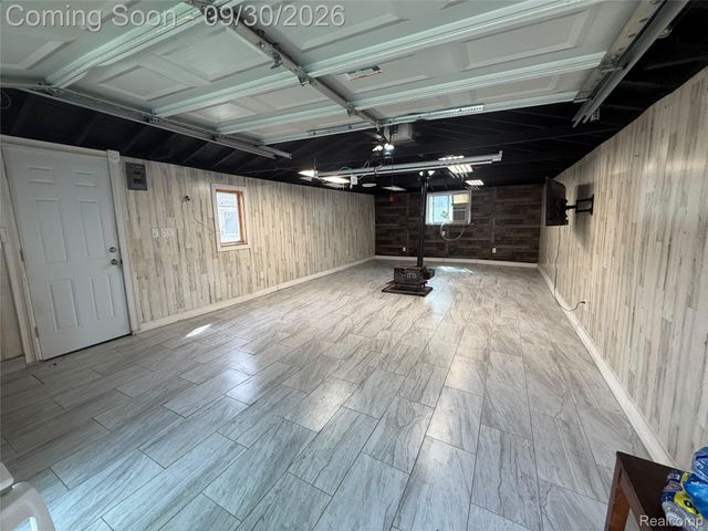 17029 Oconnor Avenue, Allen Park, MI 48101