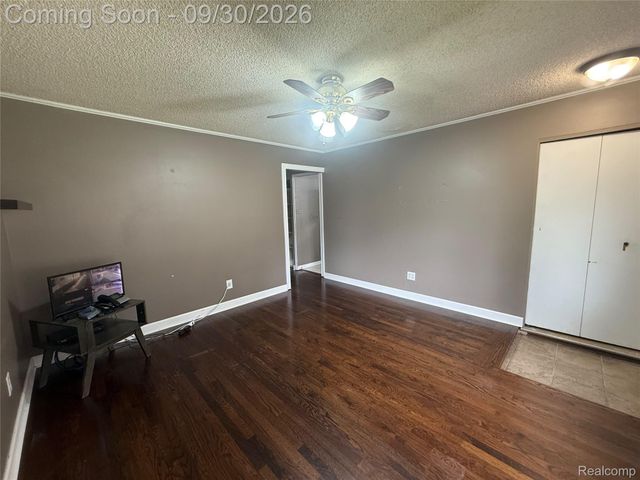 17029 Oconnor Avenue, Allen Park, MI 48101