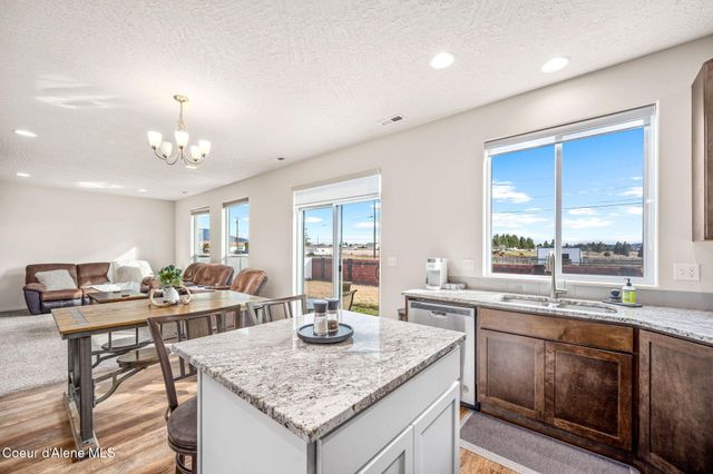 3664 W BELGRAVE WAY, Hayden, ID 83835