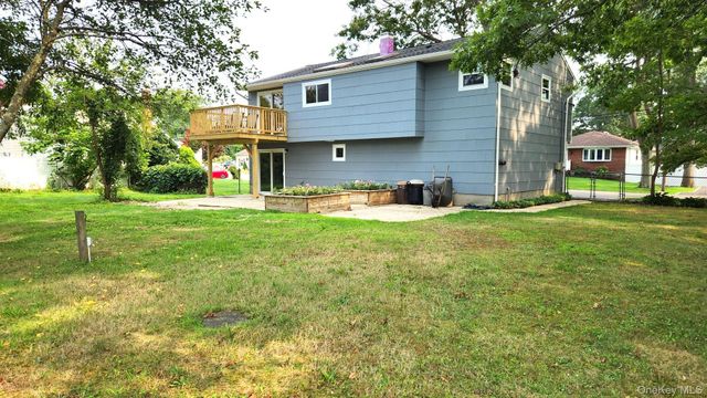 339 Deer Road, Ronkonkoma, NY 11779