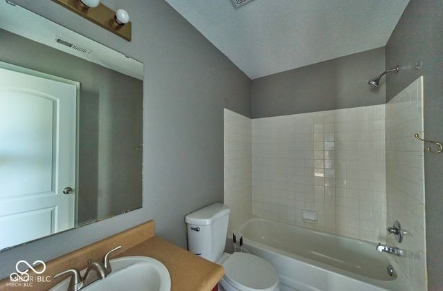 14337 Weeping Cherry Drive, Fishers, IN 46038