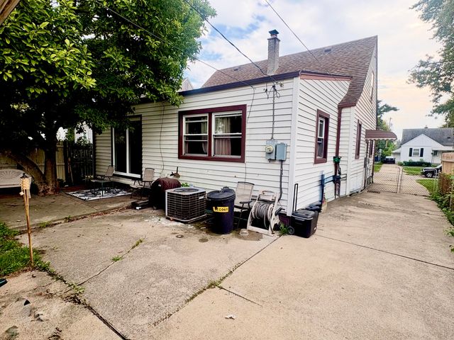 812 Cleveland Avenue, Lincoln Park City, MI 48146